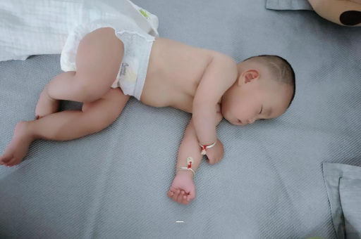 永城怀孕感觉自己心跳明显